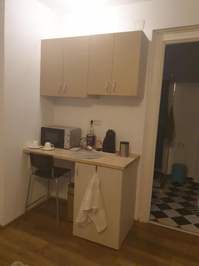 Studio Turquoise Victoria Бухарест Экстерьер фото